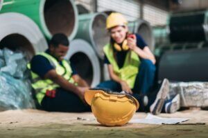 How is negligence proven in a construction accident case
